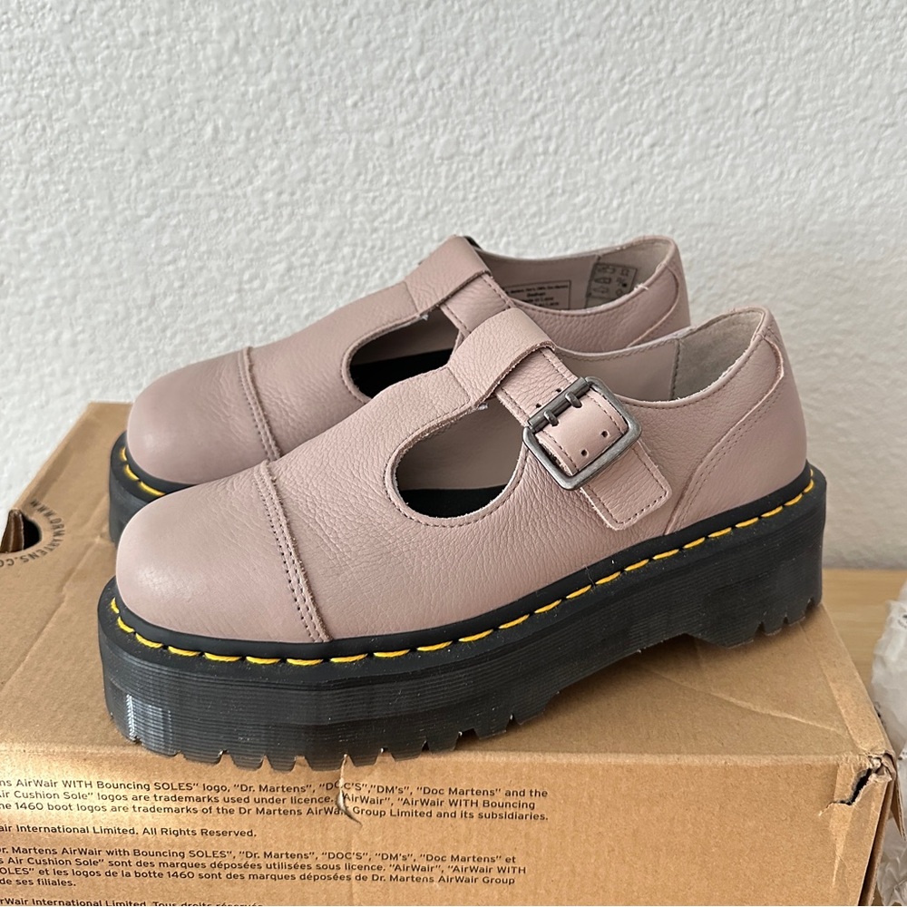 Dr Marten Platform Women’s size 6 Mary Jane